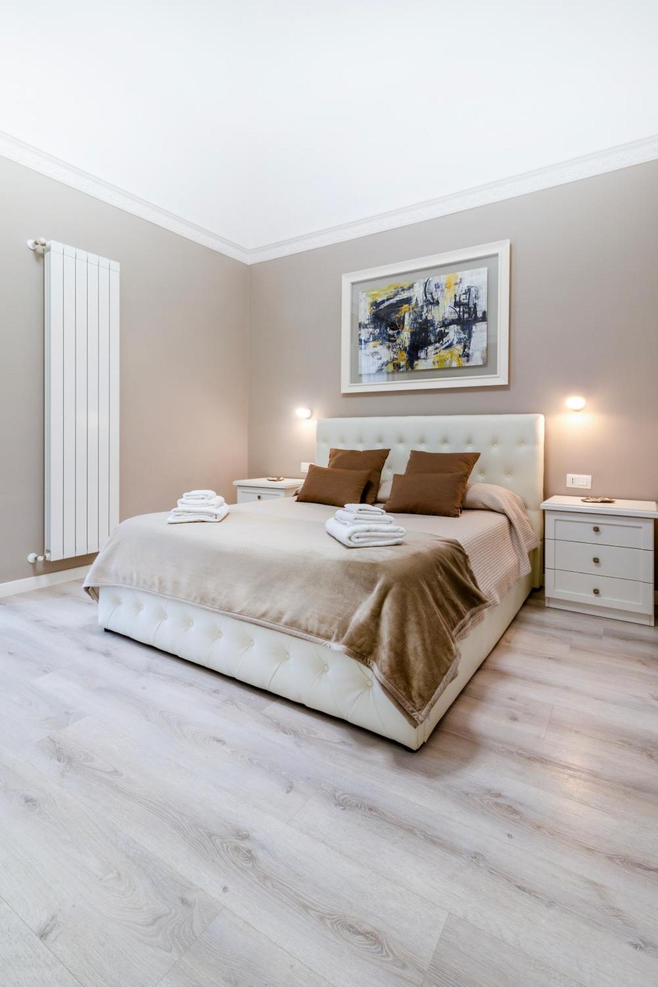 Heart City Rooms Катания Екстериор снимка
