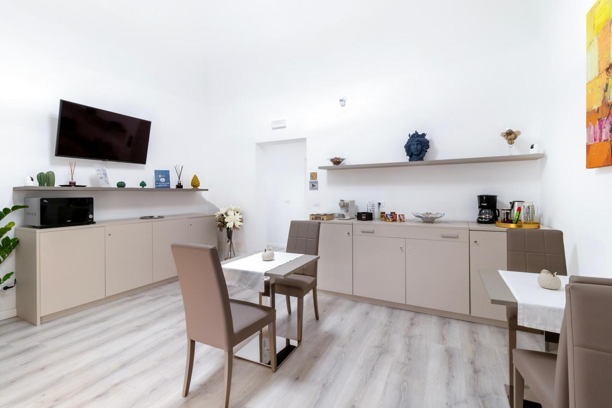 Heart City Rooms Катания Екстериор снимка